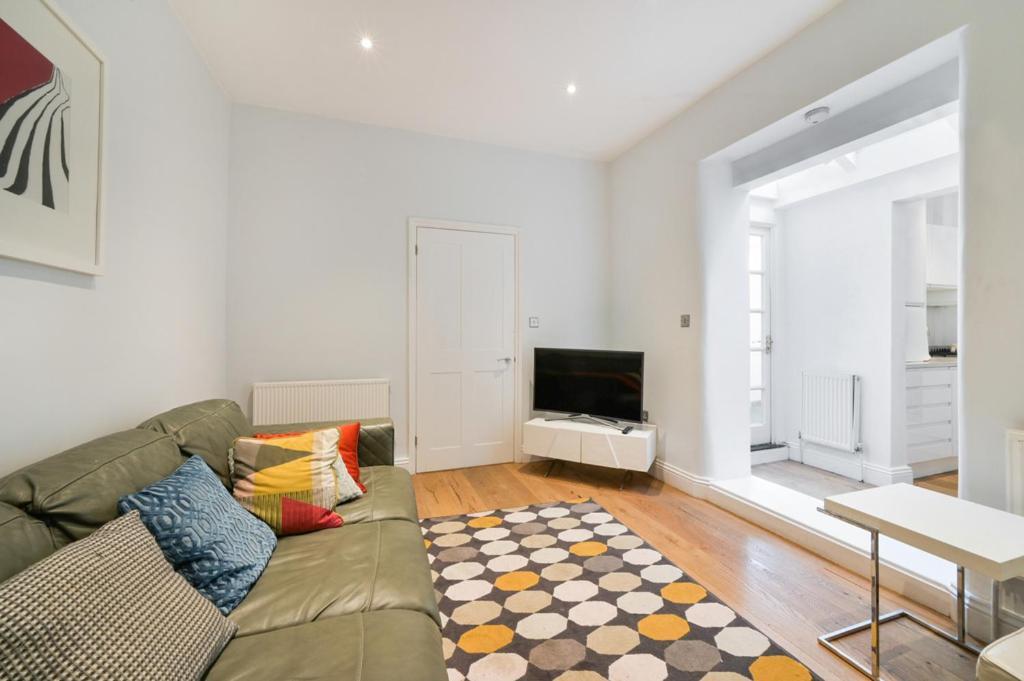 Ferienwohnung Cozy Hideaway In South Ken! London Exterior foto